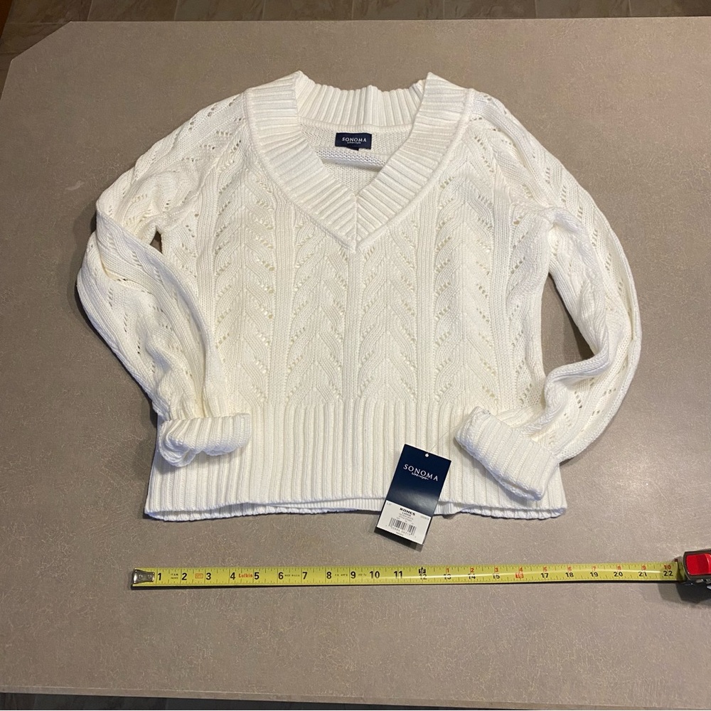 NWT white Sonoma knit sweater size large from Kohl’s